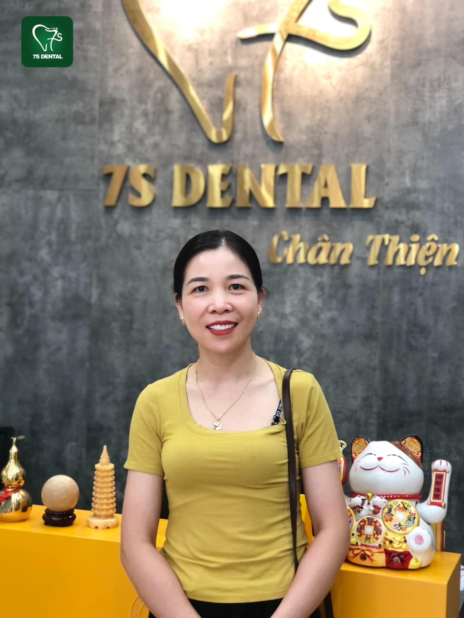 Răng sứ